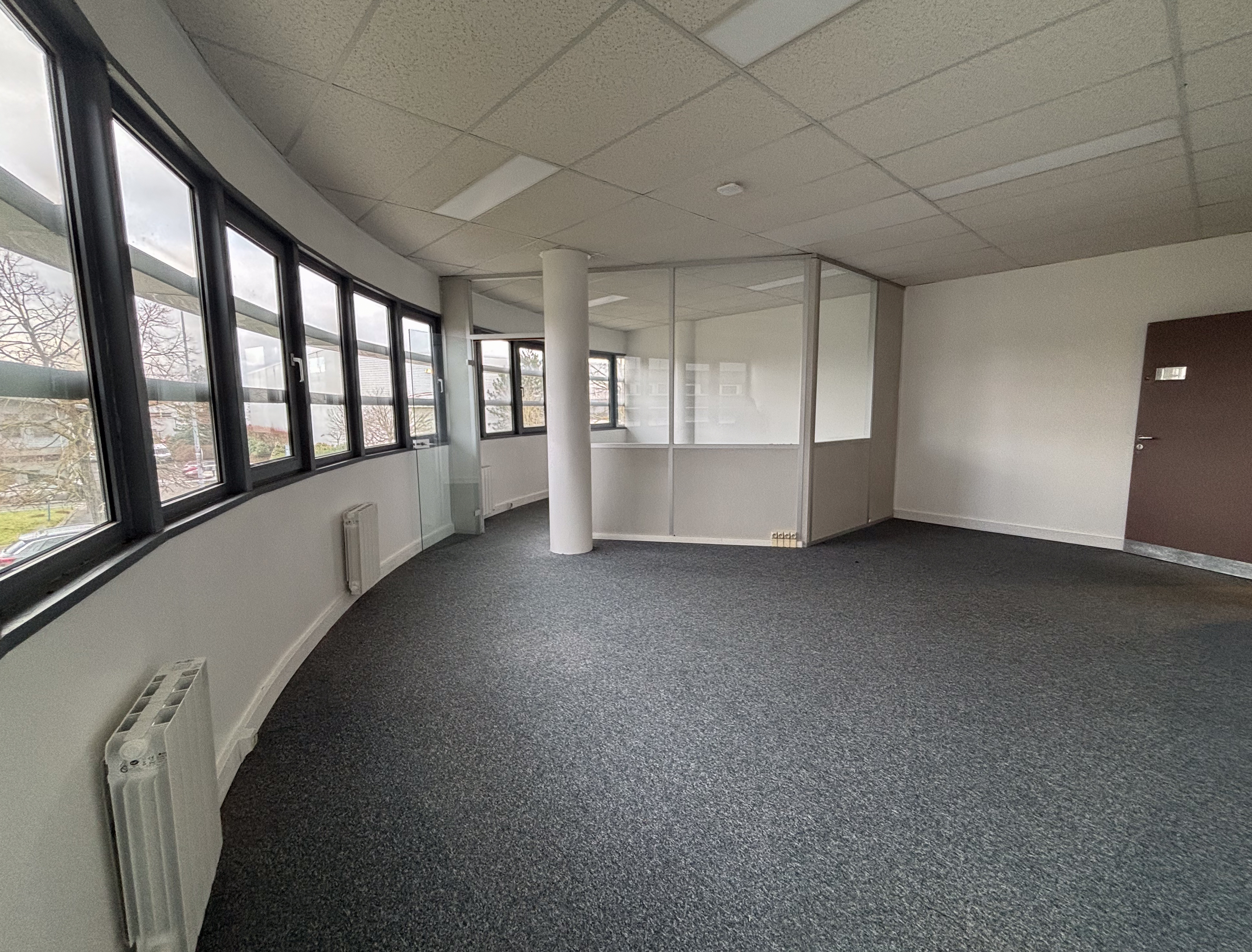 Bureau 25 - 40M²