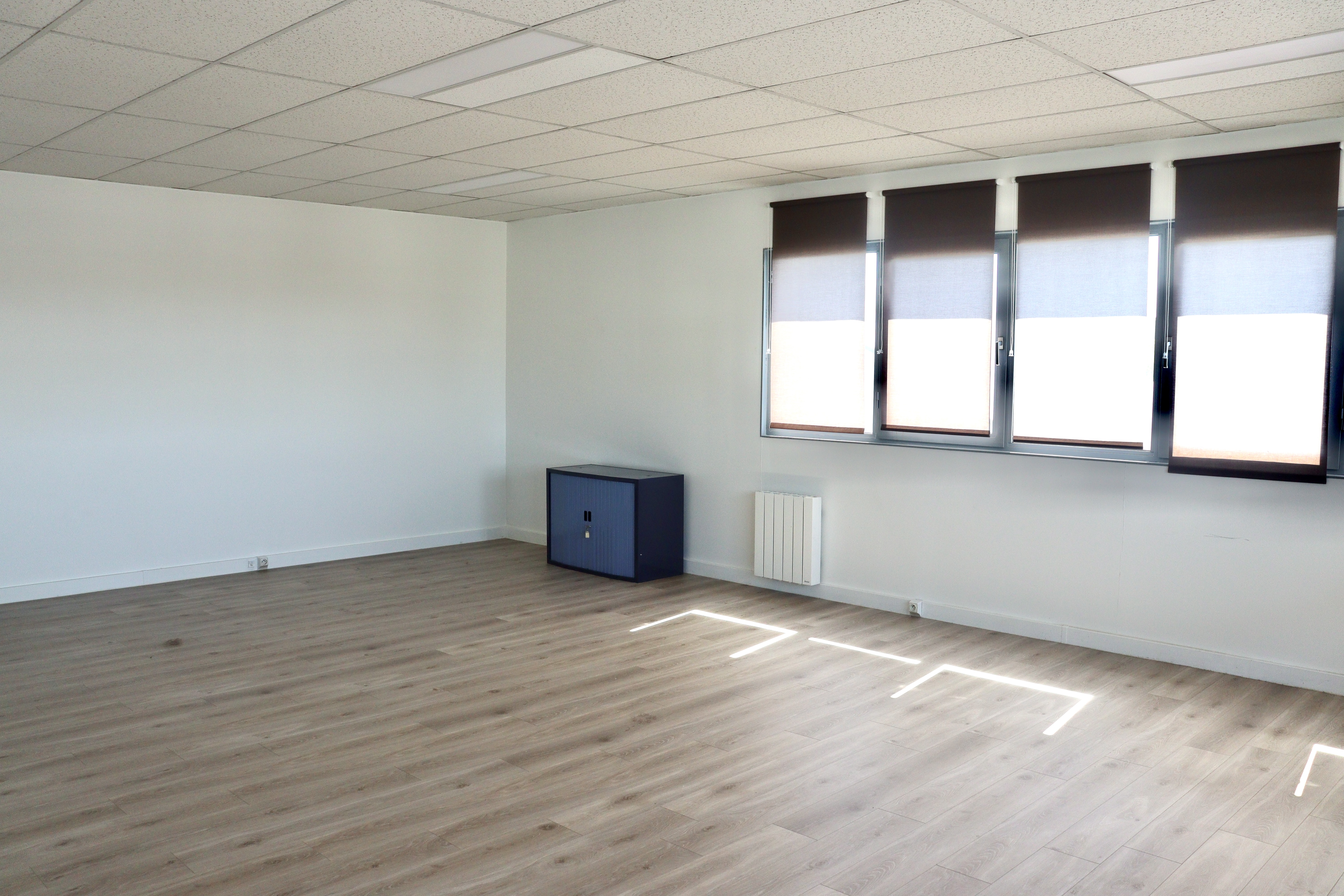 Bureau 47 - 50M²